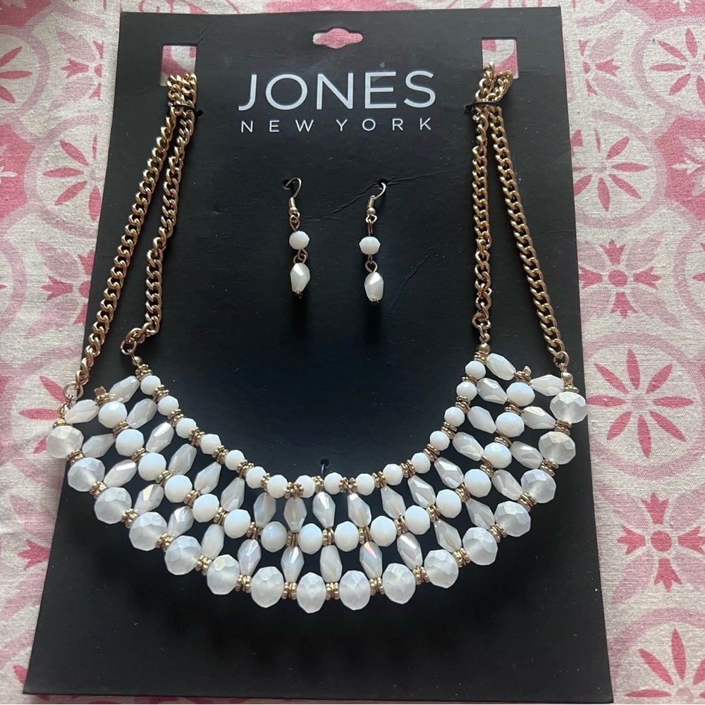 Jones New York Gold and White Beaded Necklace Set